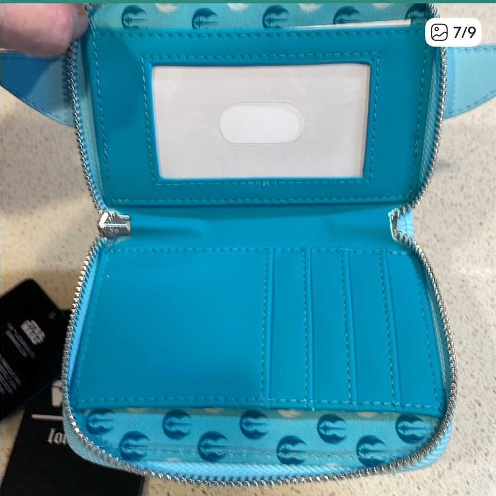 Loungefly Star Wars Yoda Wallet - Picture 5 of 6